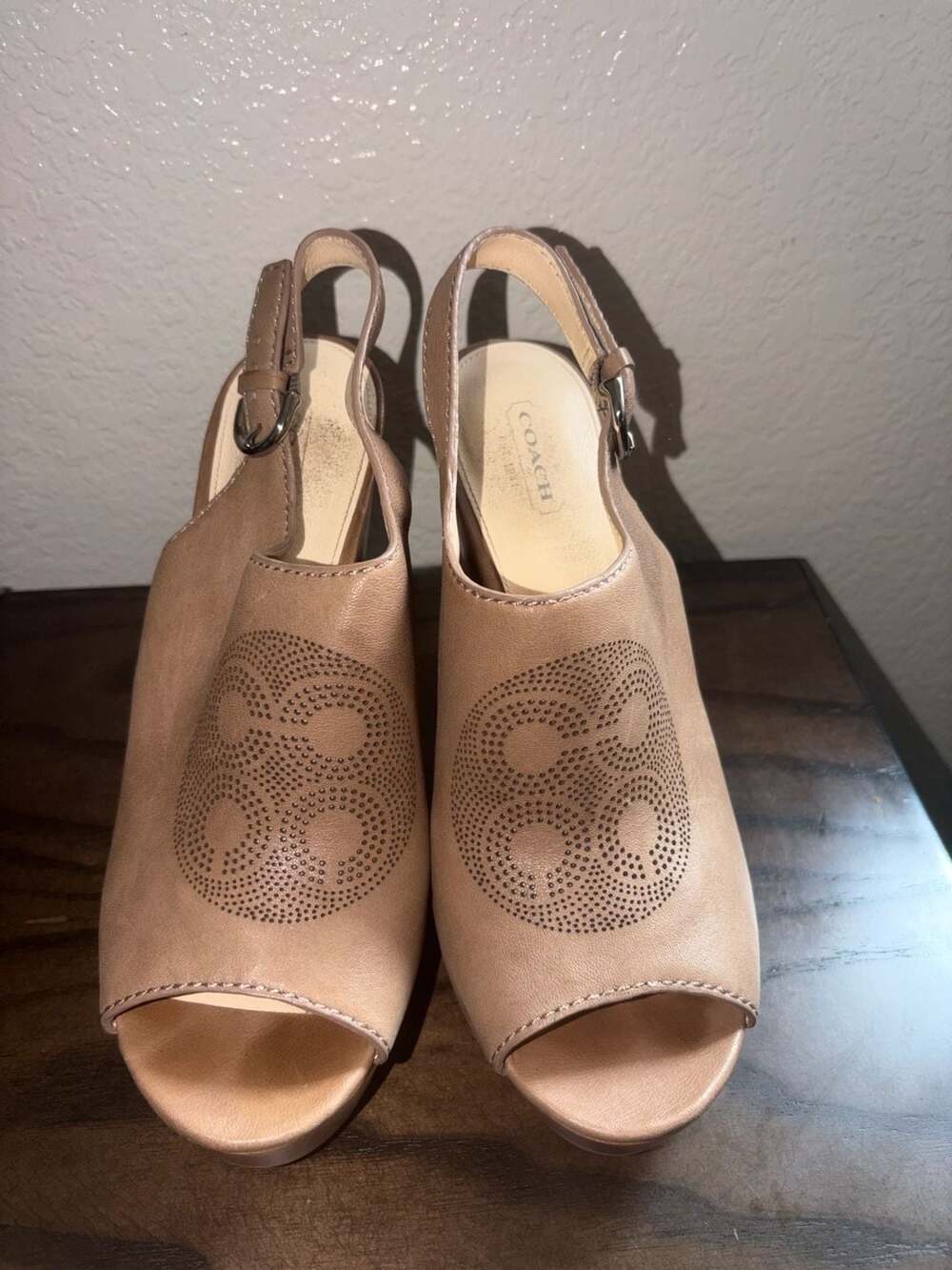 Coach Jade Beige Leather Wedge Sandals Size 7.5